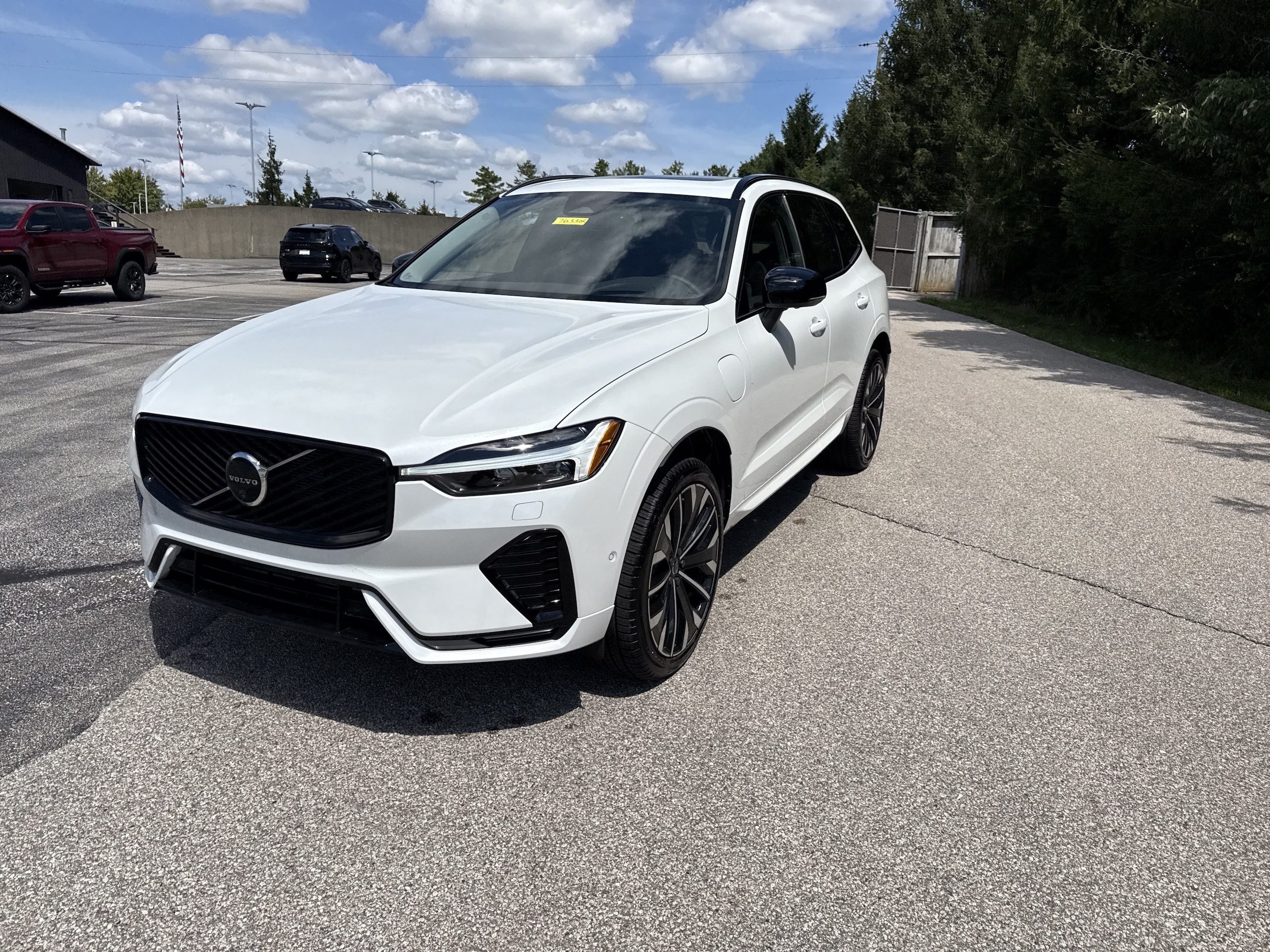 2026 Volvo XC60 Ultra - Photo 14