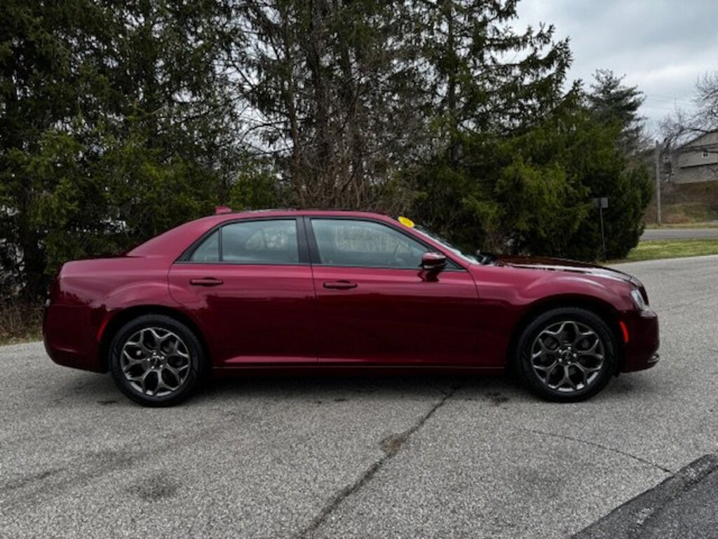 Used 2018 Chrysler 300 S Sedan
