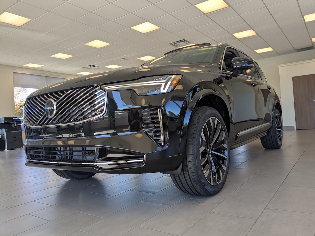 New 2026 Volvo XC90 B6 Plus 7-Seater SUV
