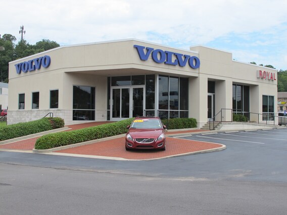 https://pictures.dealer.com/r/royalvolvovestaviavcna/0206/cd2f0d5e6a20298abfb82e8e368e0f96x.jpg?impolicy=downsize&w=568