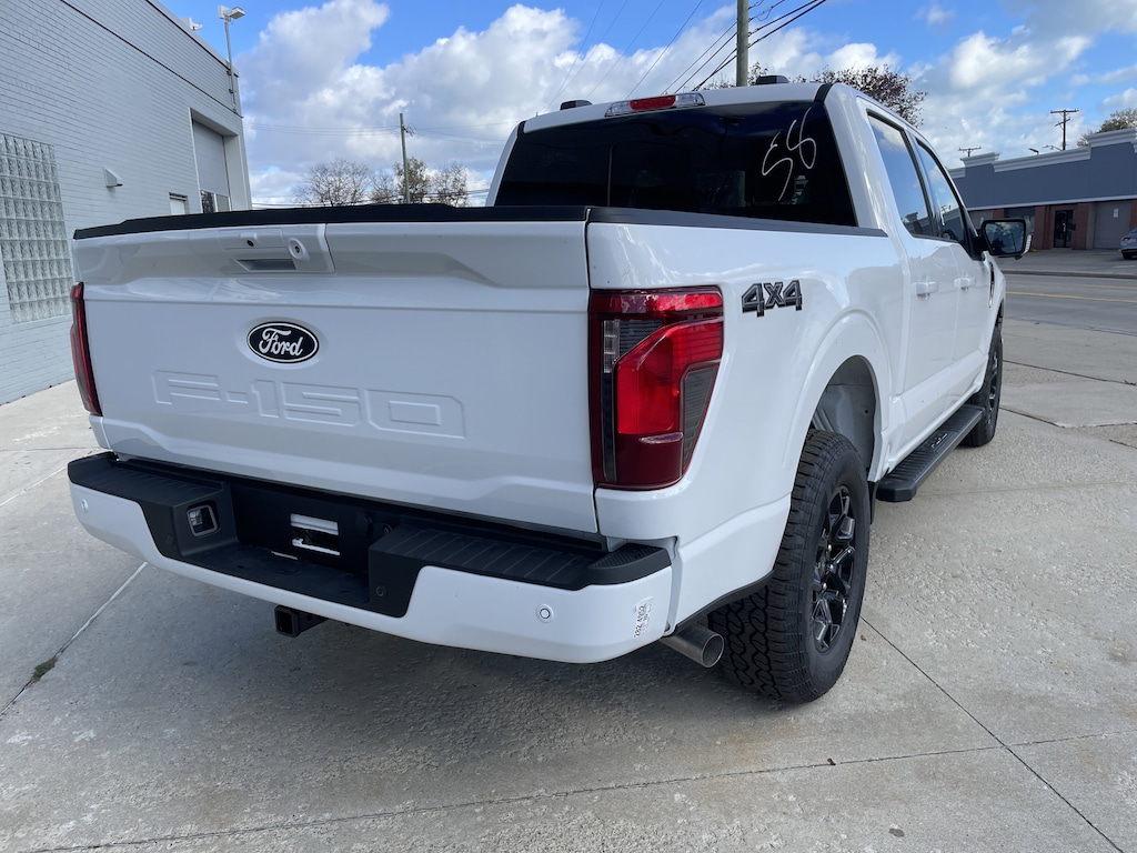 New 2025 Ford F-150 XLT TRUCK