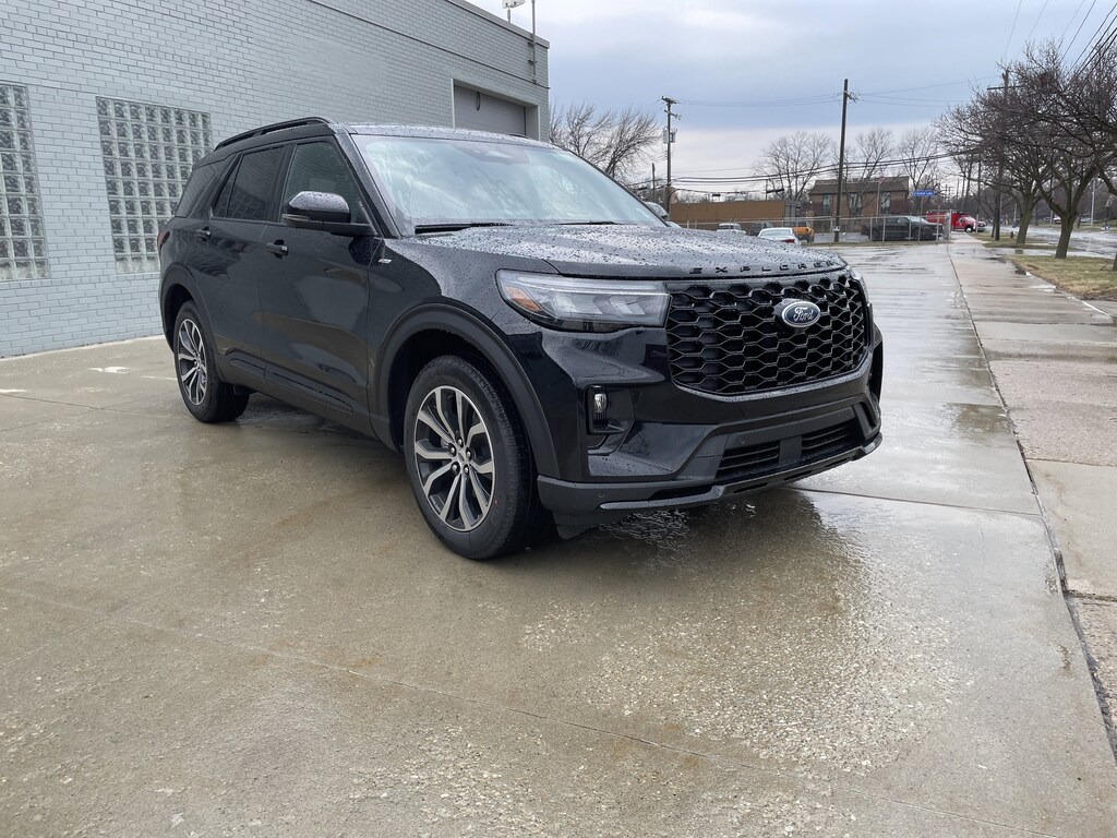 New 2026 Ford Explorer ST-Line SUV