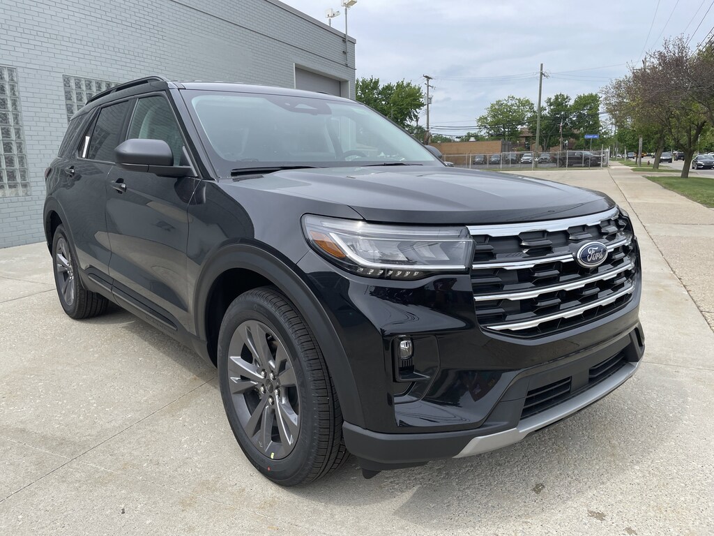 New 2026 Ford Explorer Active SUV