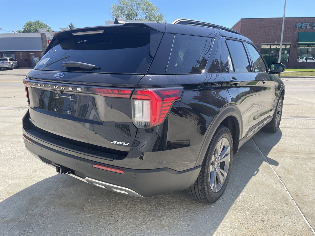 New 2026 Ford Explorer Active SUV