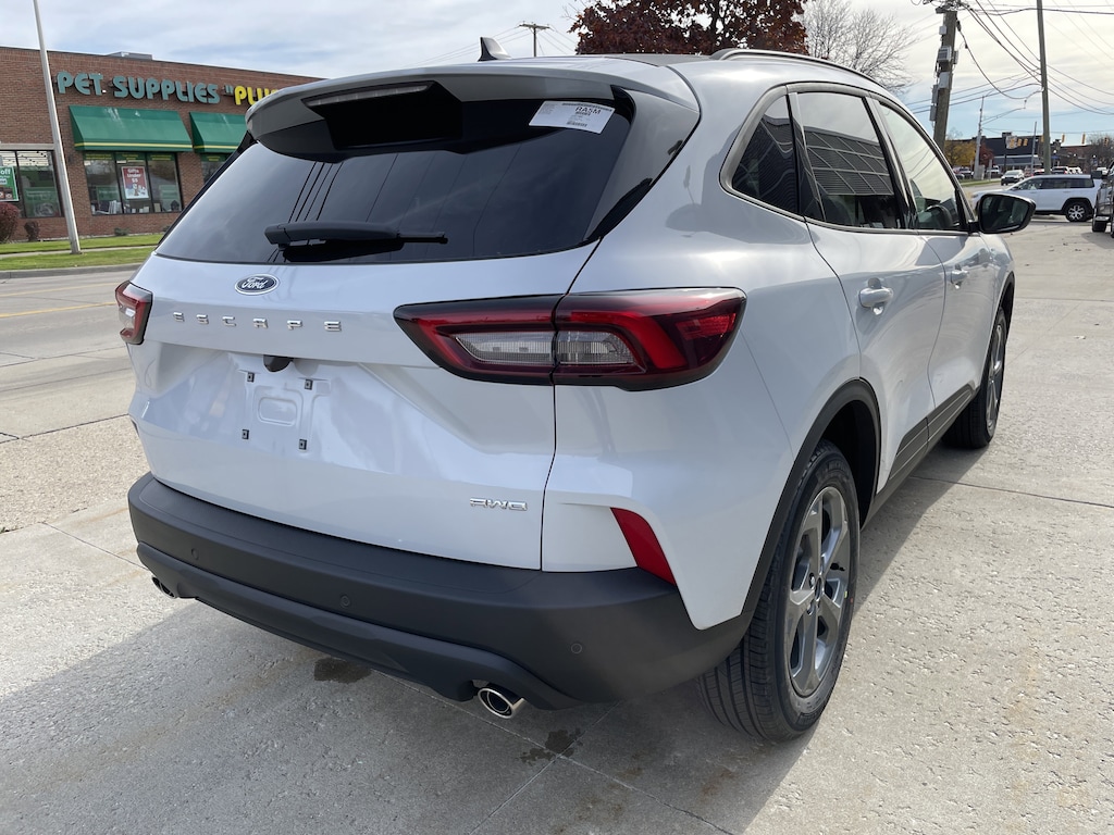 New 2026 Ford Escape ST-Line SUV