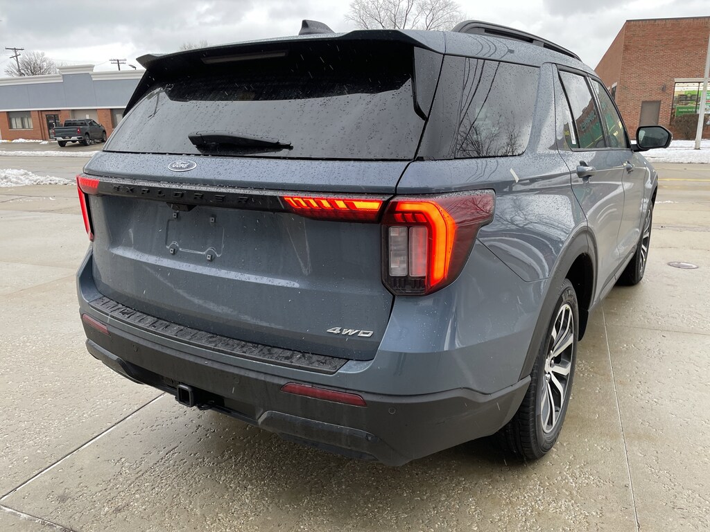 New 2026 Ford Explorer ST-Line SUV