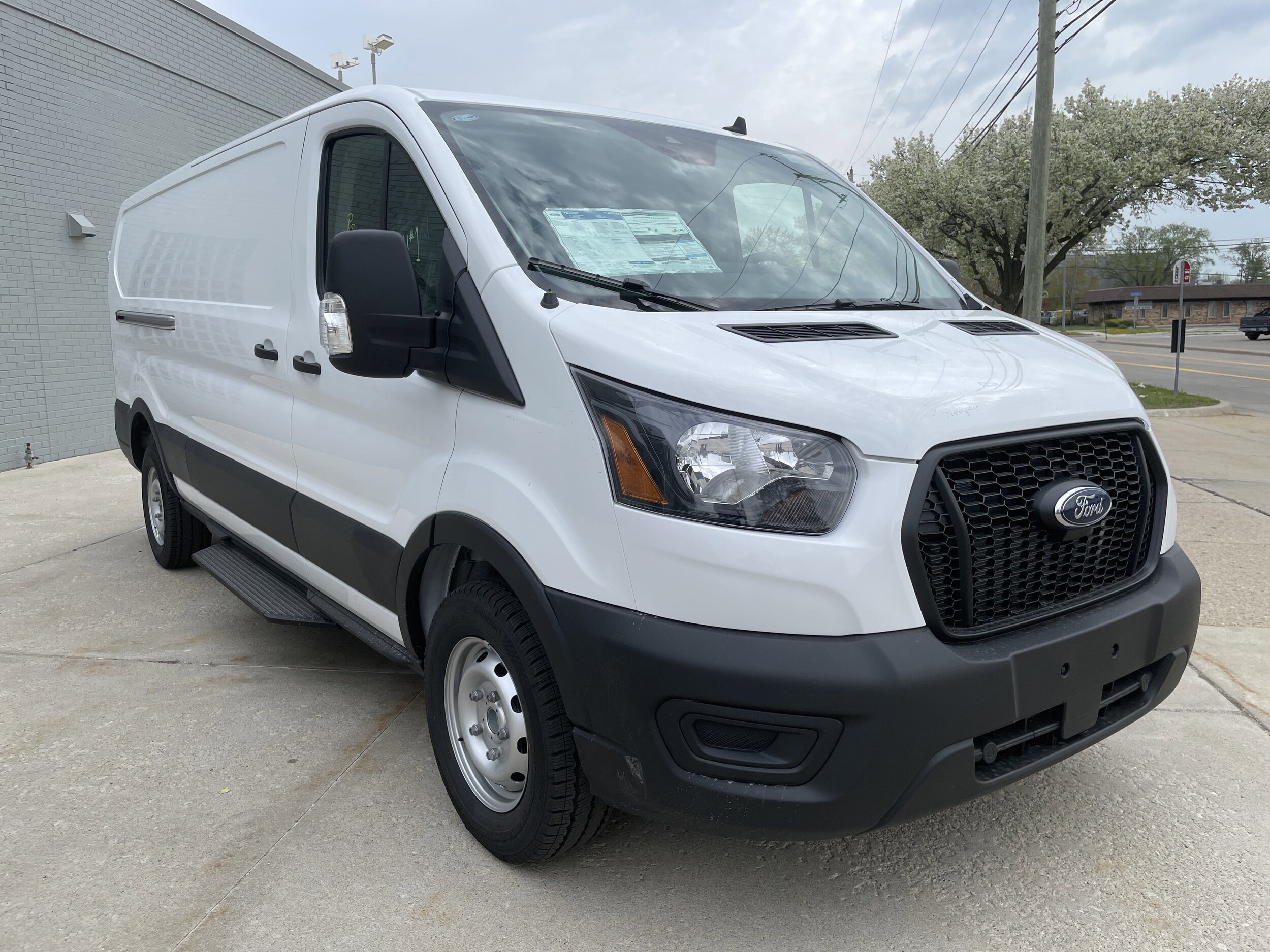 2025 Ford Transit Cargo Van photo 2