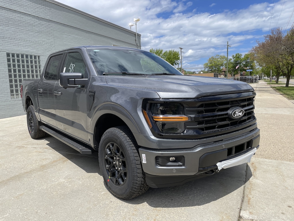 New 2026 Ford F-150 XLT TRUCK