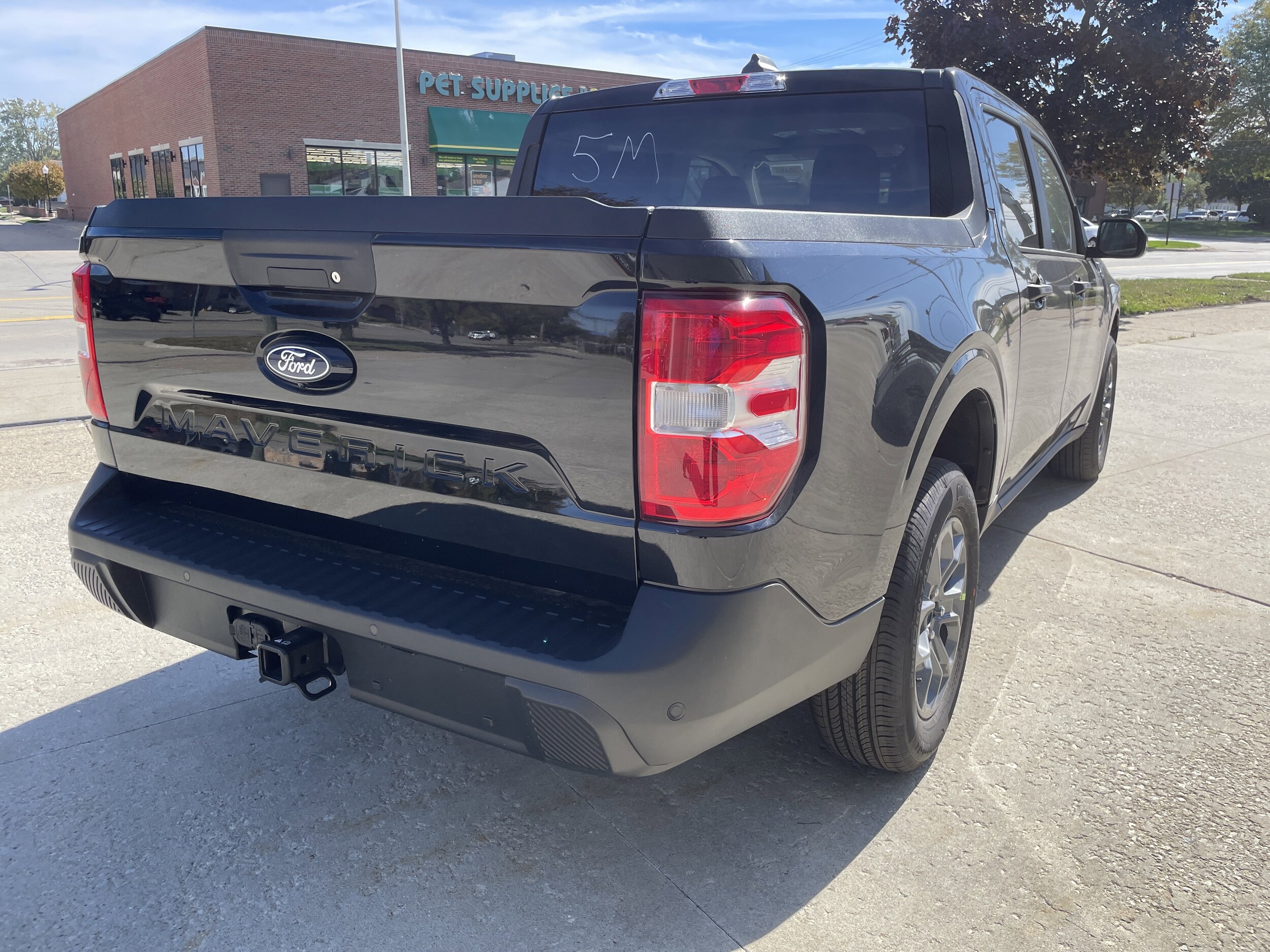 2025 Ford Maverick XLT photo 2