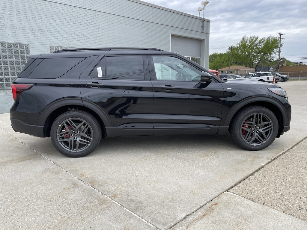 New 2026 Ford Explorer ST-Line SUV