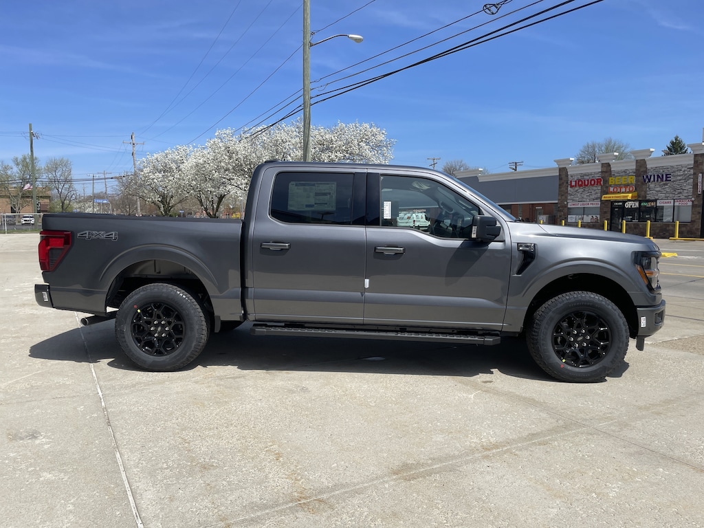 New 2026 Ford F-150 XLT TRUCK