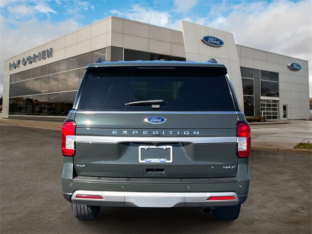 2022 Ford Expedition MAX XLT photo 3