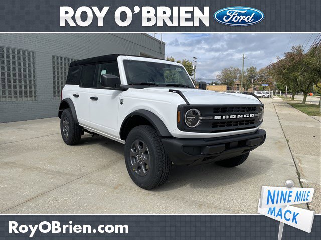 2025 Ford Bronco 4-Door Big Bend's photo