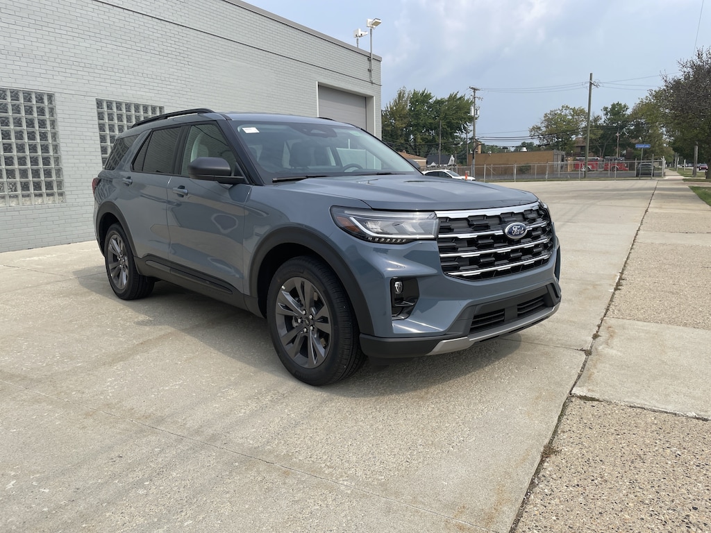 New 2026 Ford Explorer Active SUV