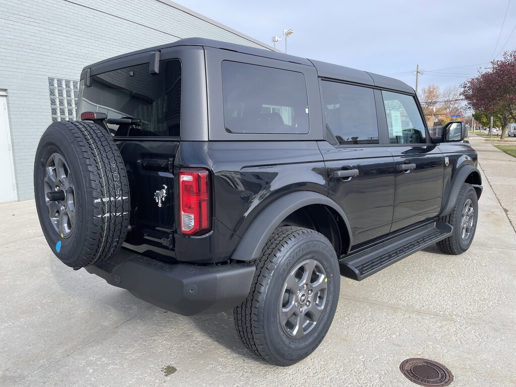 New 2025 Ford Bronco Big Bend SUV