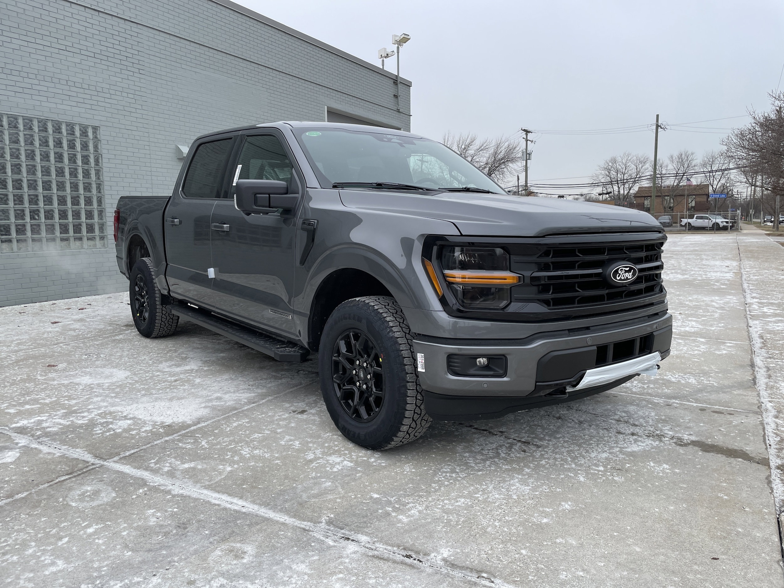 2025 Ford F-150 XLT's photo