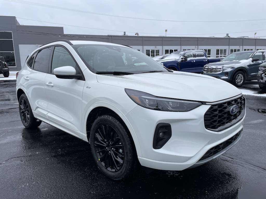 New 2026 Ford Escape ST-Line Elite SUV