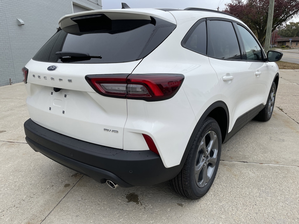 New 2026 Ford Escape ST-Line SUV