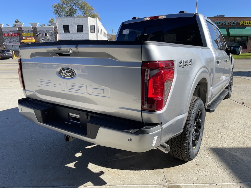 New 2025 Ford F-150 XLT TRUCK