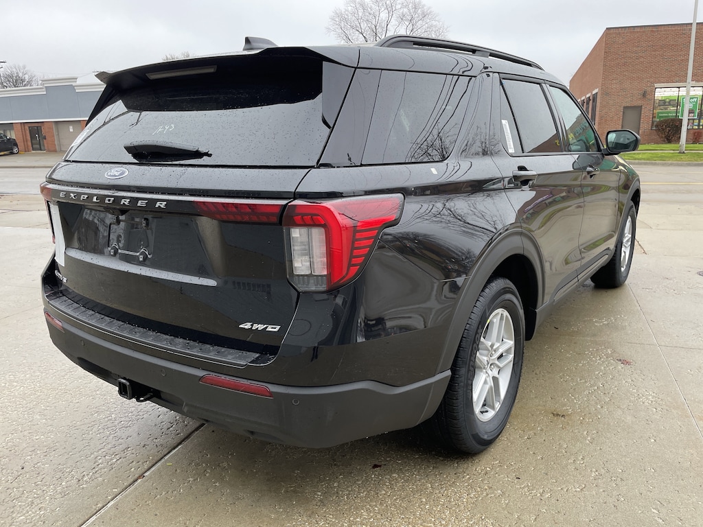 New 2026 Ford Explorer Active SUV