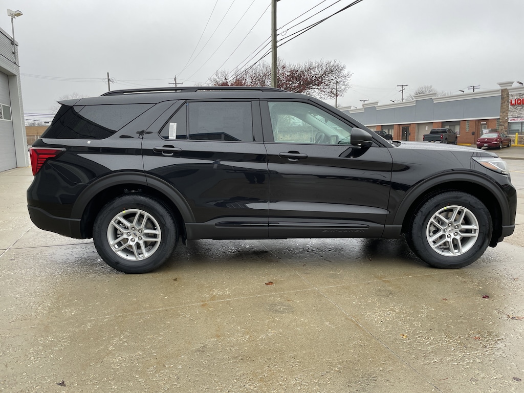 New 2026 Ford Explorer Active SUV