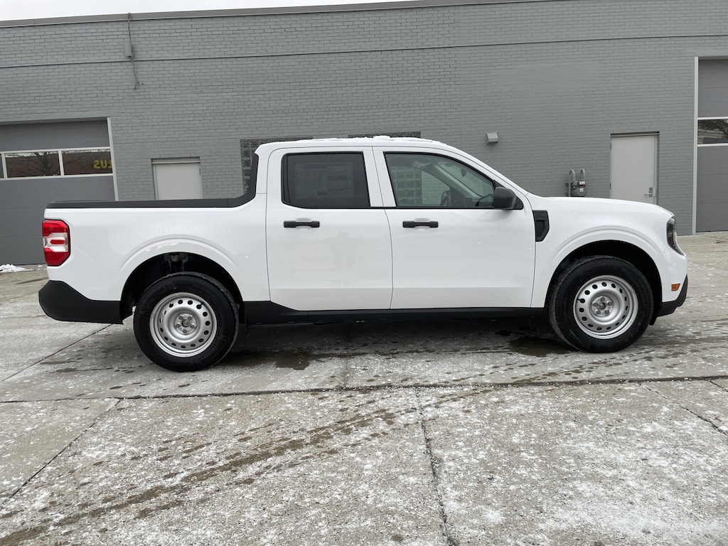 New 2026 Ford Maverick XL TRUCK