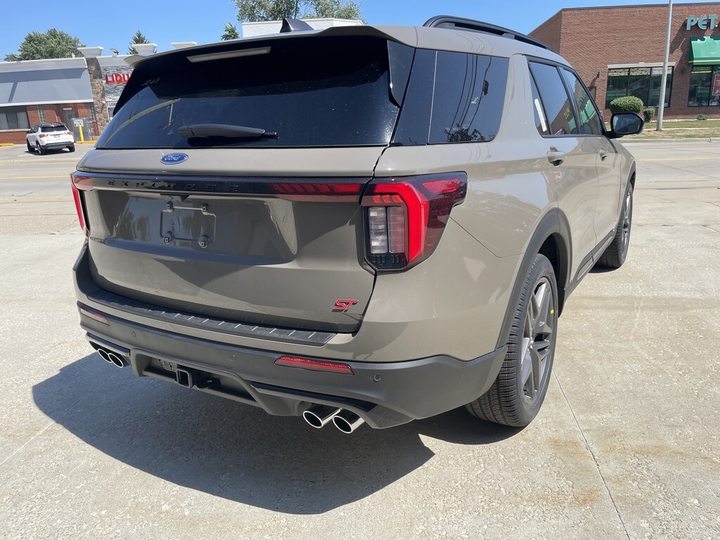 New 2026 Ford Explorer ST SUV
