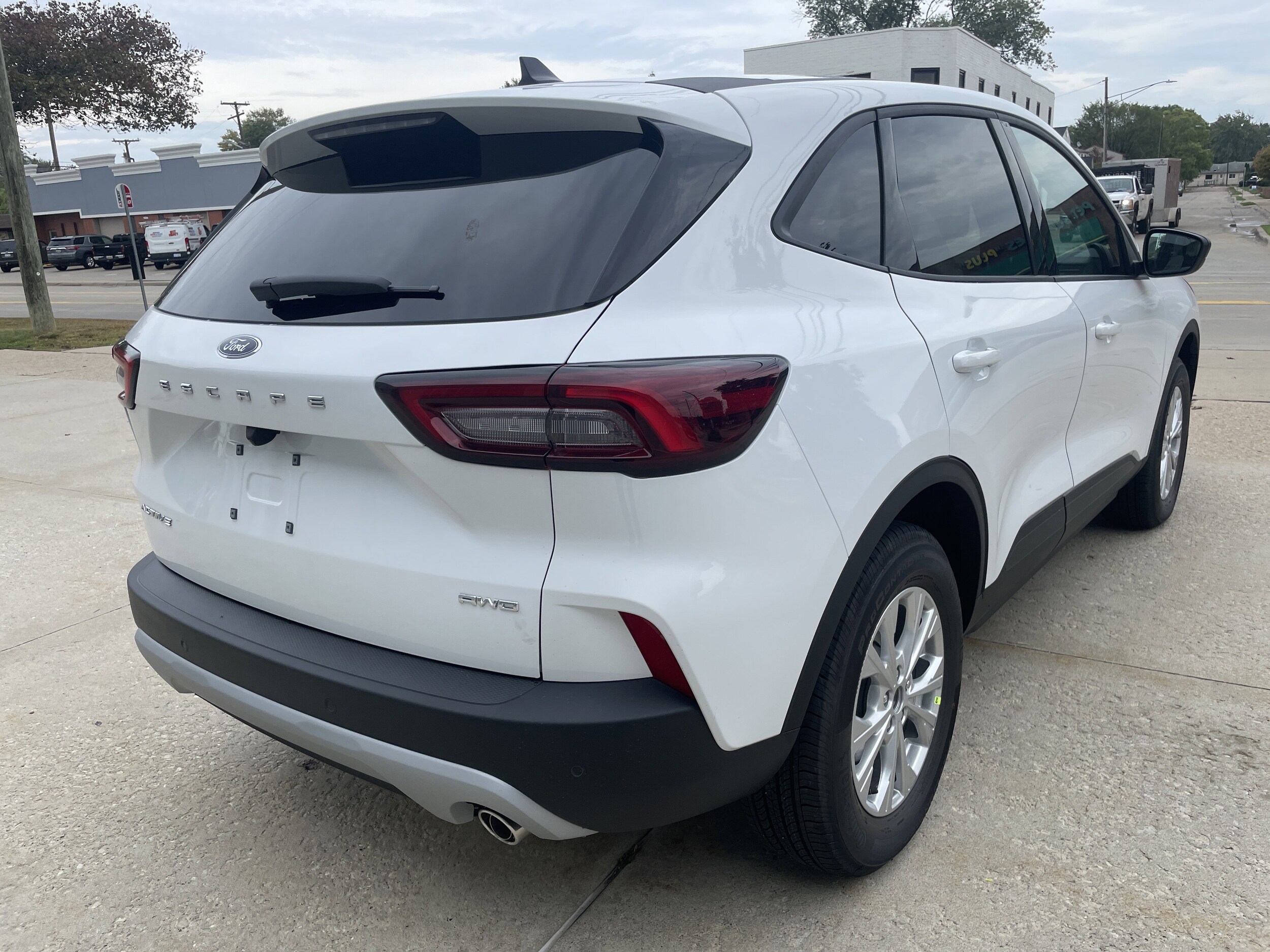 2026 Ford Escape Active photo 3