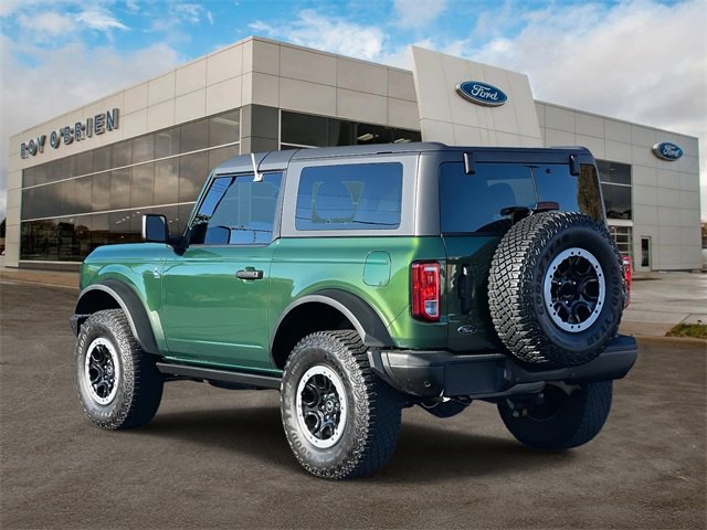 2023 Ford Bronco Black Diamond photo 3