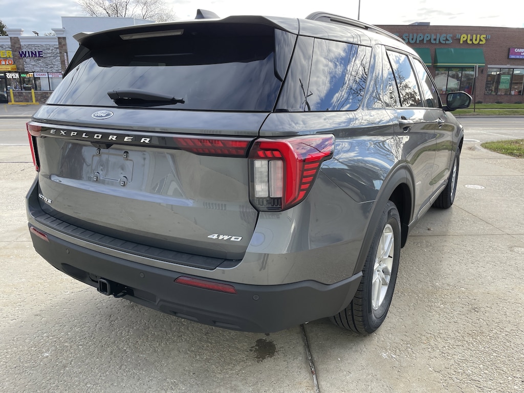 New 2026 Ford Explorer Active SUV