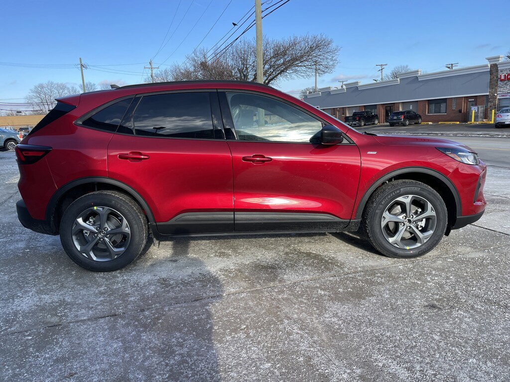 New 2026 Ford Escape ST-Line SUV
