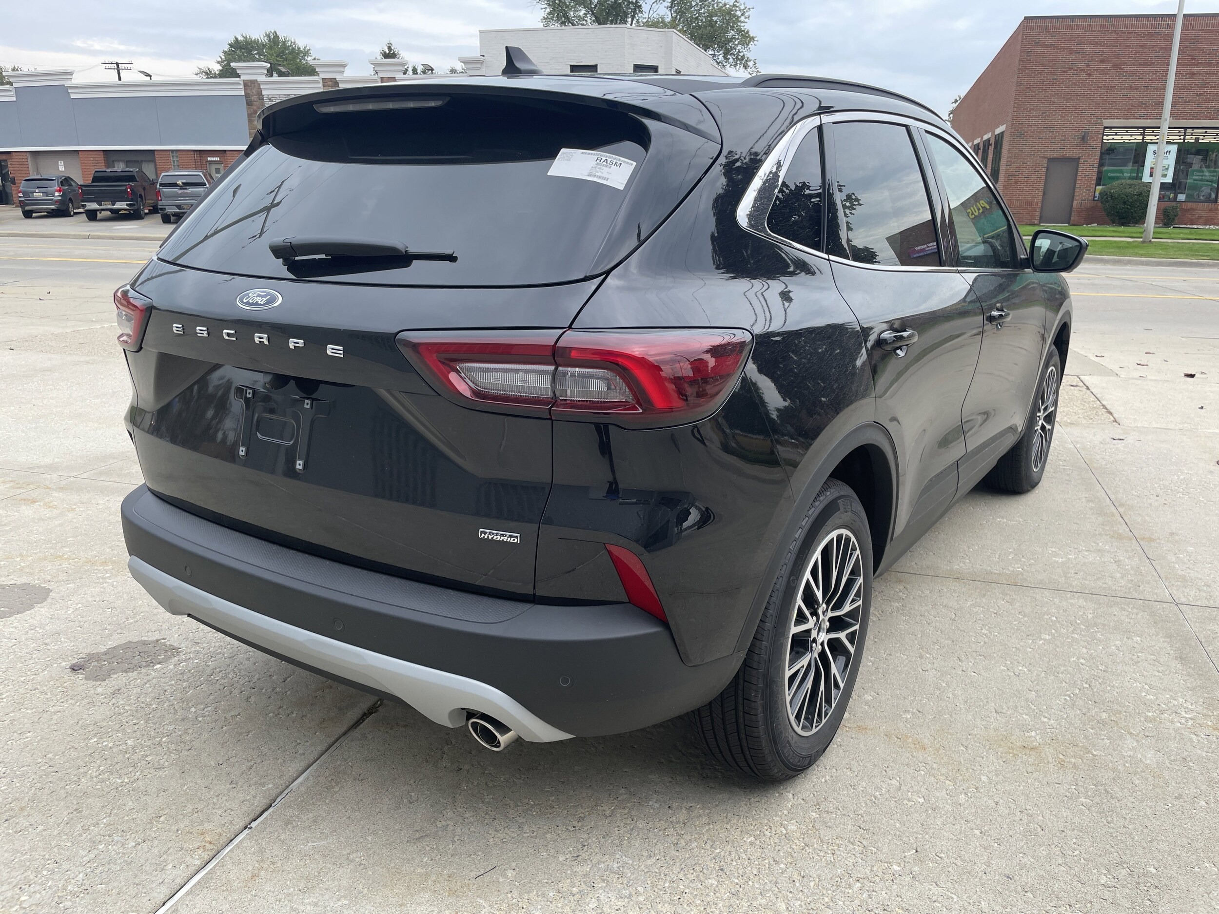 2025 Ford Escape Plug-In Hybrid photo 3
