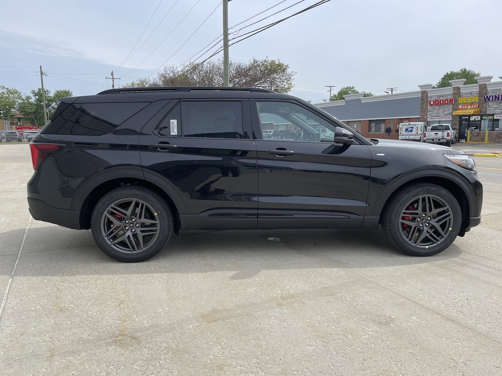 New 2026 Ford Explorer ST-Line SUV