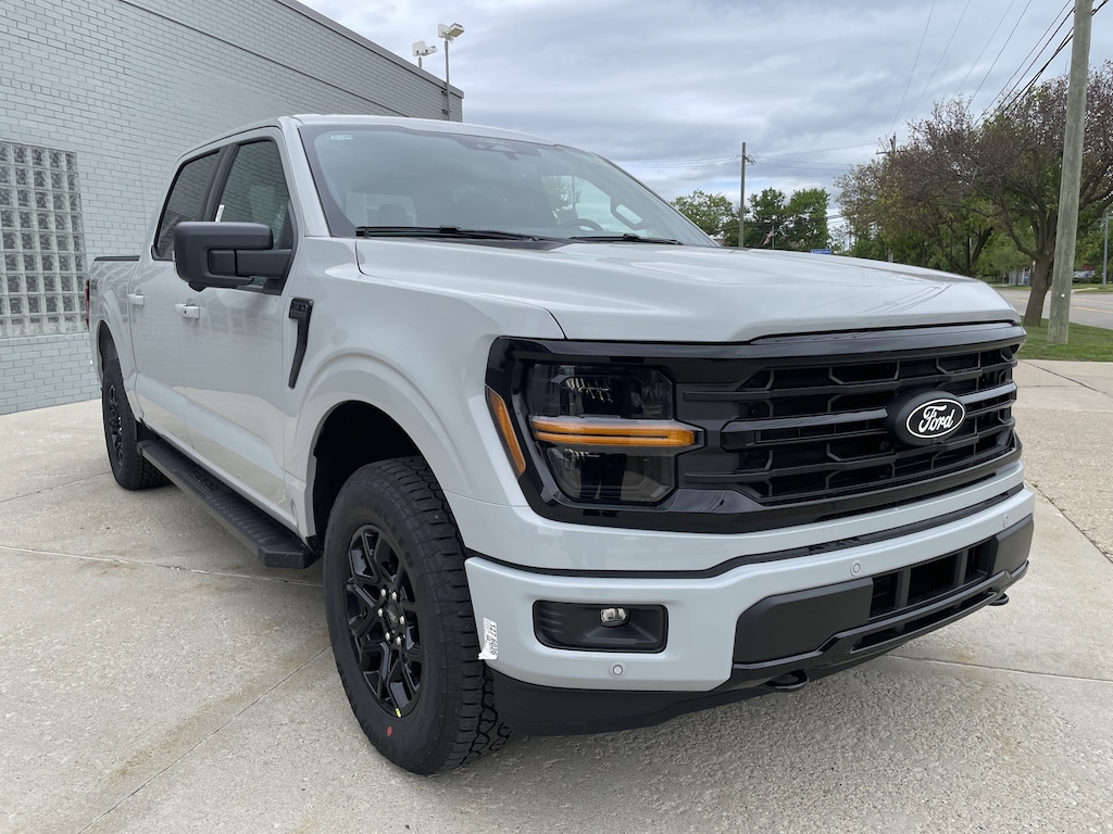 New 2026 Ford F-150 XLT TRUCK