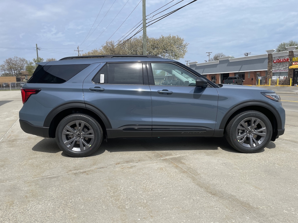 New 2026 Ford Explorer Active SUV