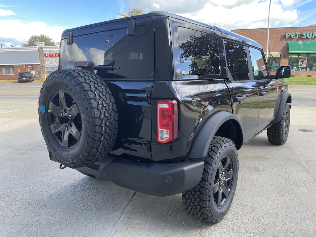 New 2025 Ford Bronco Big Bend SUV