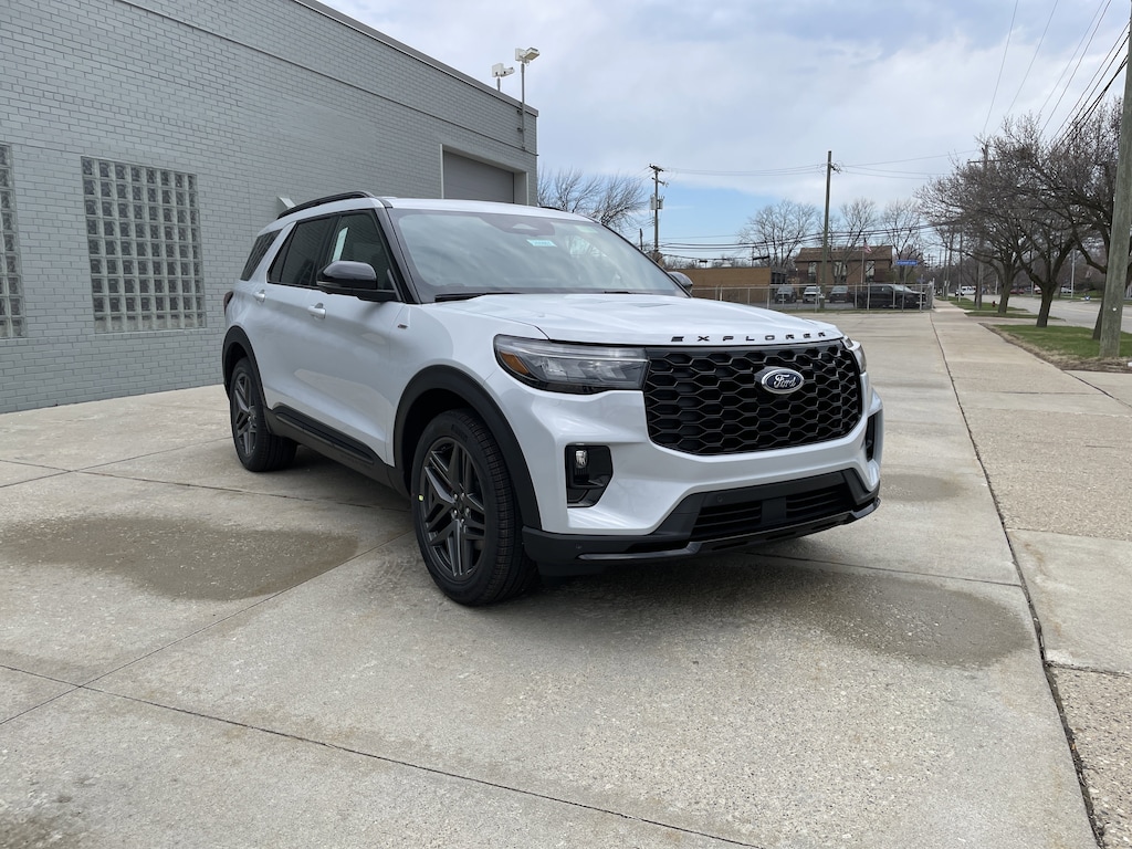 New 2026 Ford Explorer ST-Line SUV