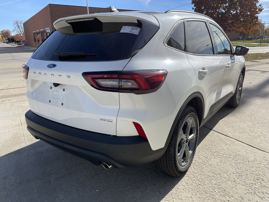 New 2026 Ford Escape ST-Line SUV