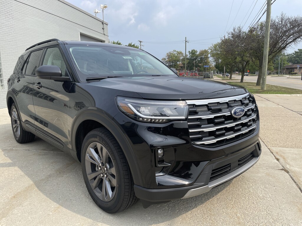 New 2026 Ford Explorer Active SUV