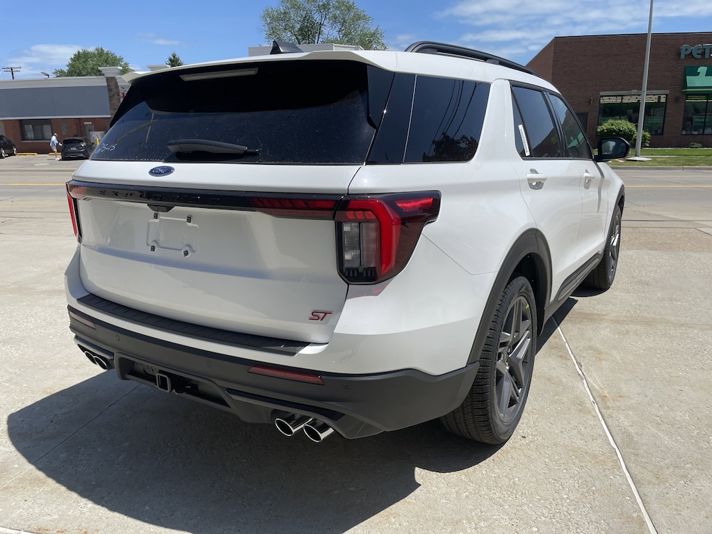 New 2026 Ford Explorer ST SUV