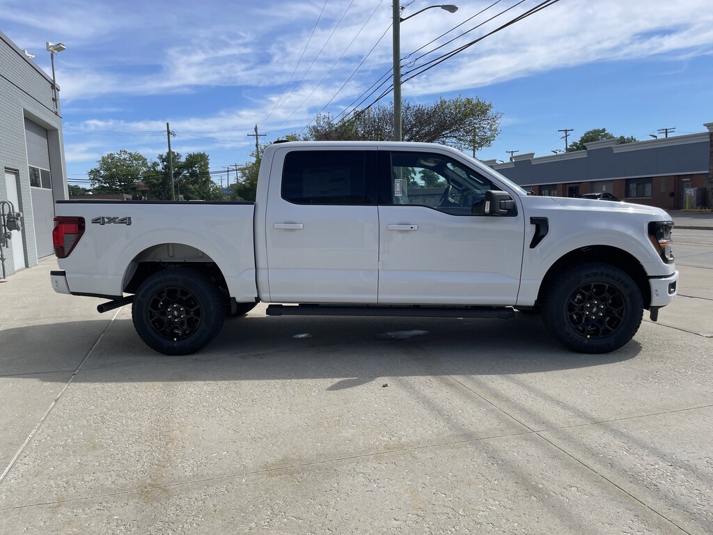 New 2026 Ford F-150 XLT TRUCK