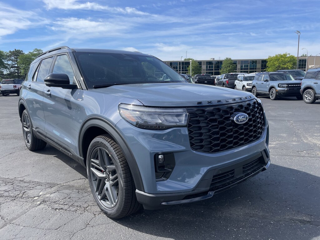New 2026 Ford Explorer ST-Line SUV