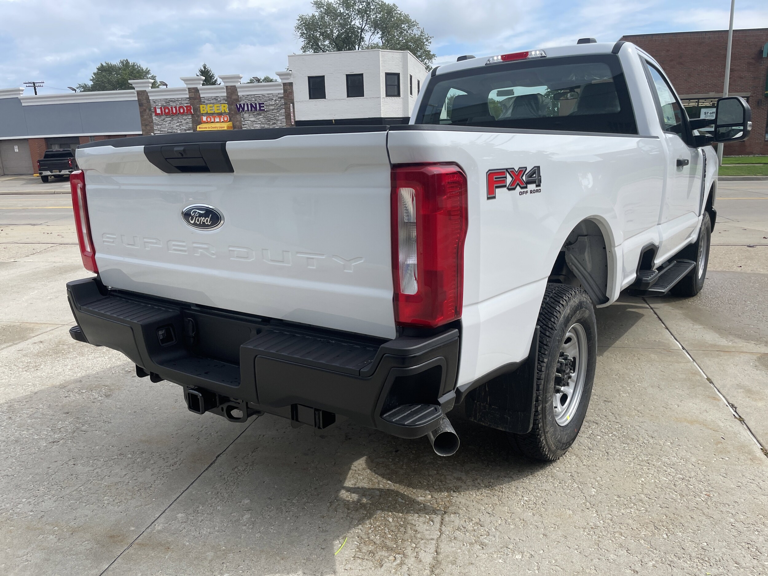 2026 Ford F-250 XL photo 3
