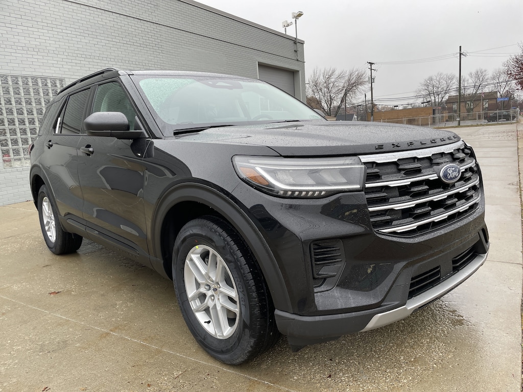 New 2026 Ford Explorer Active SUV