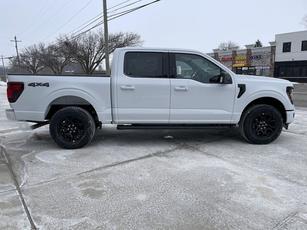 New 2026 Ford F-150 XLT TRUCK