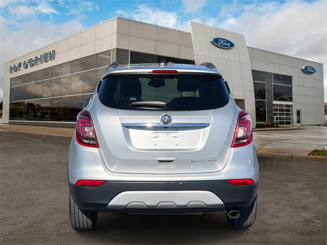 2019 Buick Encore Essence photo 4