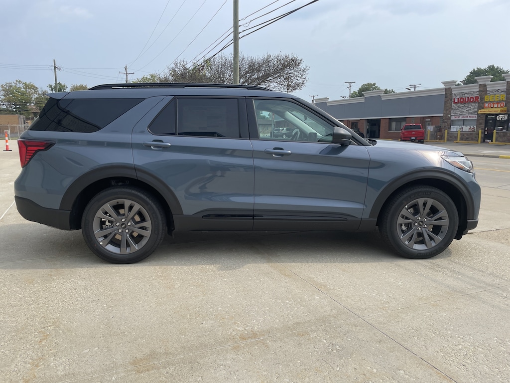 New 2026 Ford Explorer Active SUV