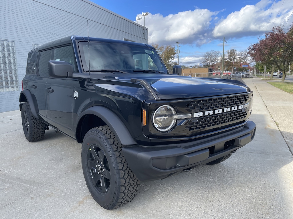 New 2025 Ford Bronco Big Bend SUV