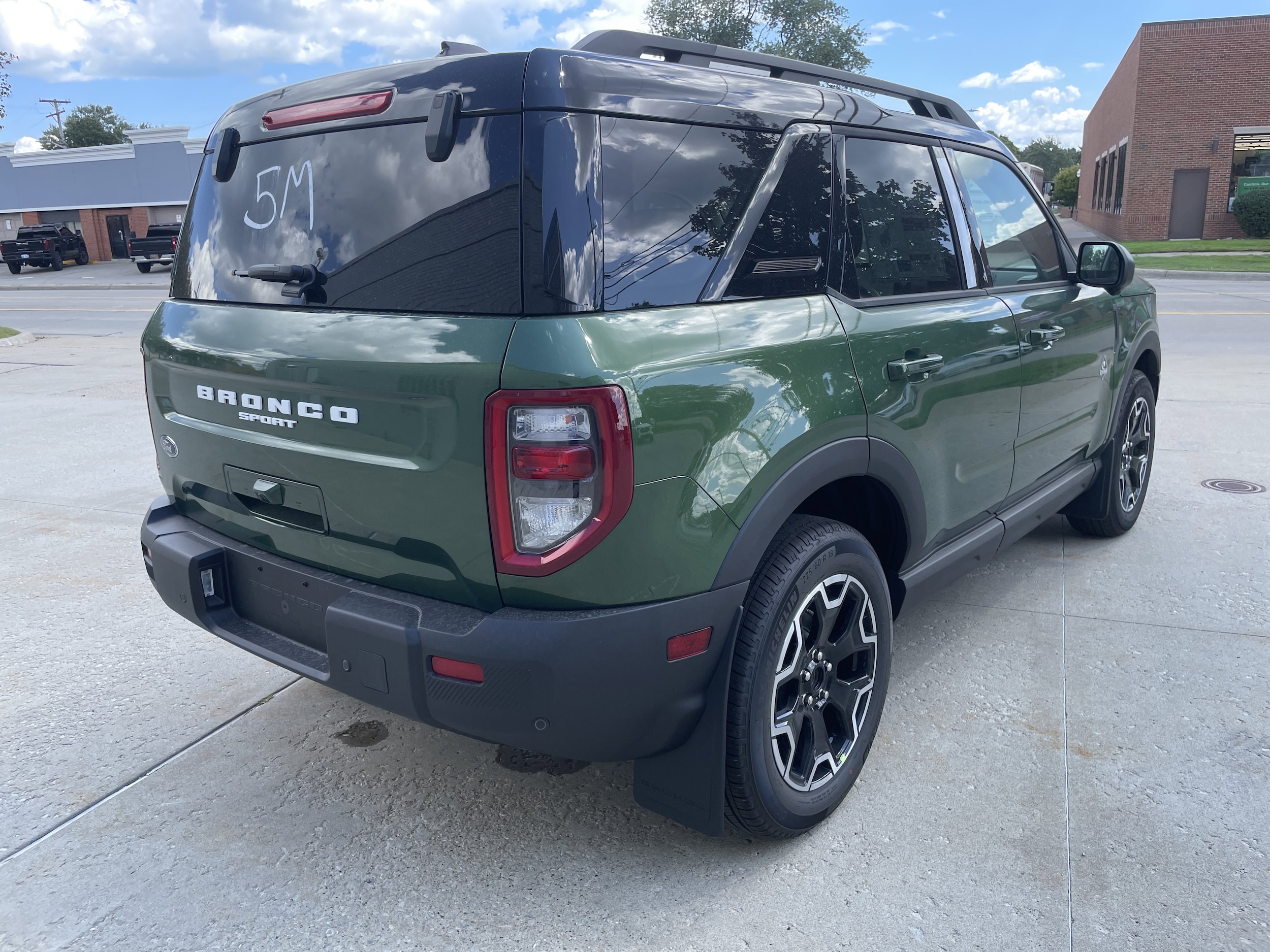 2025 Ford Bronco Sport Outer Banks photo 3