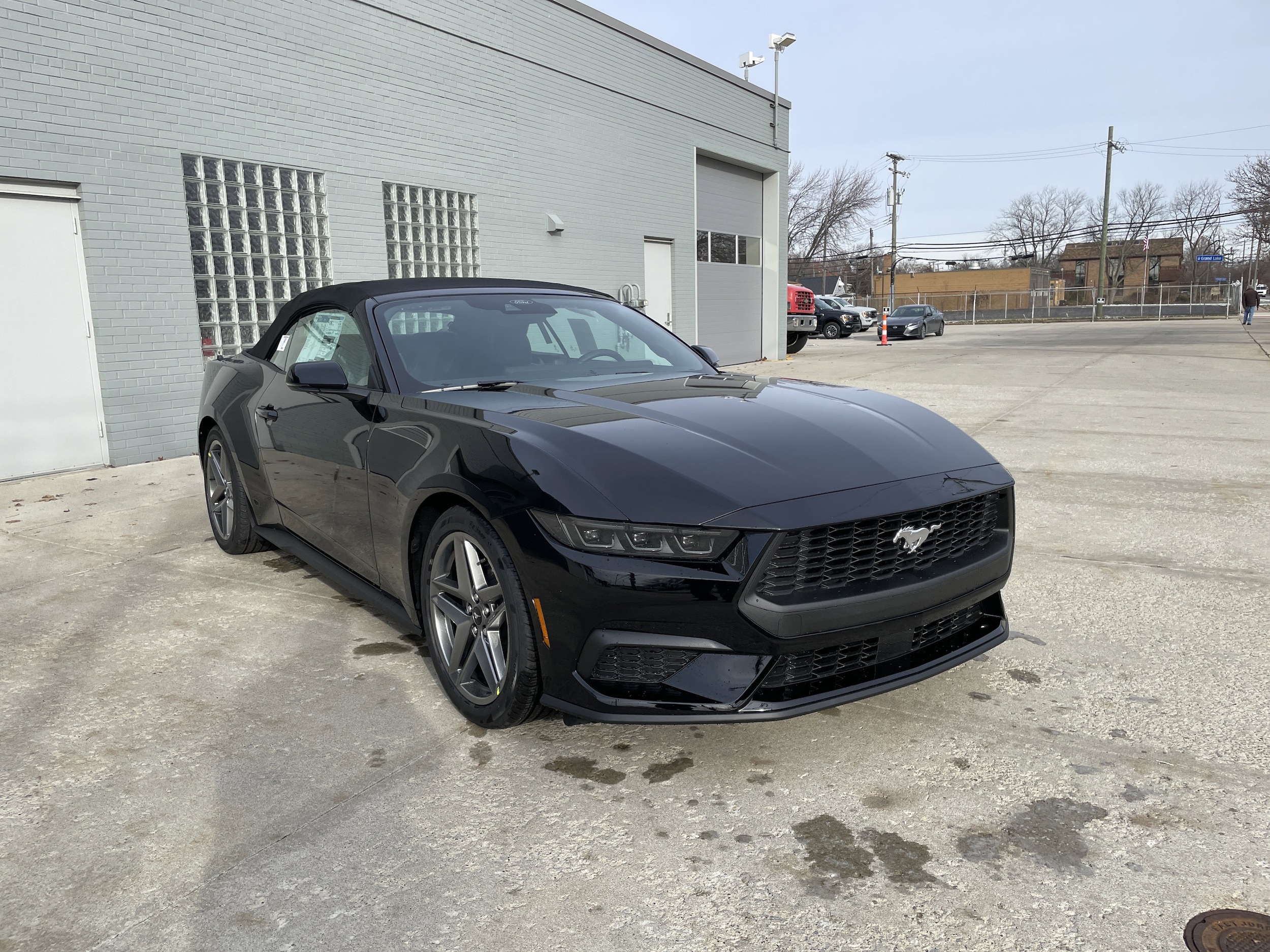 2026 Ford Mustang EcoBoost Premium's photo